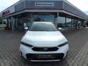 Honda Civic e:HEV Advance Bild 3
