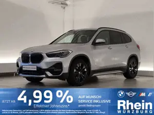 BMW X1 sDrive20i Sport Line Navi/LED/AHK/PDCvo+hi/PA AHK/