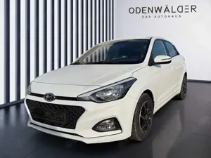Hyundai i20 1.2 Trend Allwetter Apple Carplay Android Auto