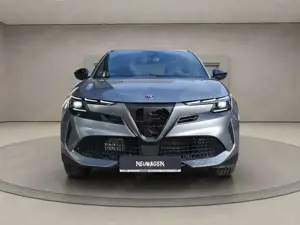 Alfa Romeo Junior 1.2 Hybrid Speciale-Sitzhzg mtl. ab 249€* Bild 2