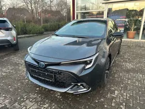 Toyota Corolla 2.0 Hybrid Touring Sports Teamplayer