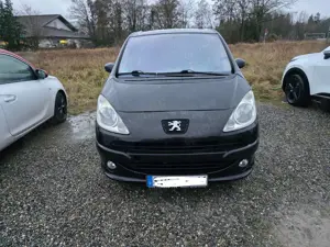 Peugeot 1007 AHK, el. Schiebetüren, 8-fach bereift Bild 2