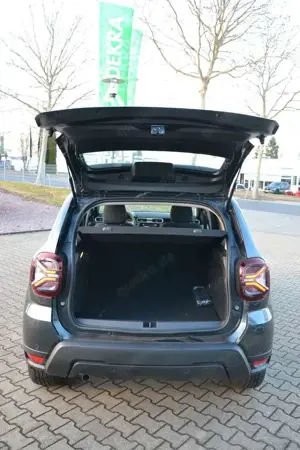 Dacia Duster II Expression Gas/Benzin DAB Bild 4