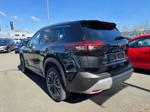 Nissan X-Trail 1.5 VC-T e-Force N-Connecta 360 FLA Bild 4