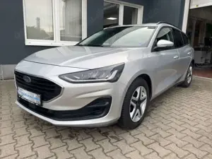 Ford Focus Kombi Hybrid125Ps  LED/ACC/Navi/FSH/SHZ