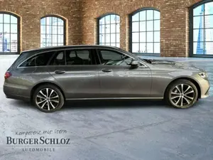 Mercedes-Benz E 300 T de 4M ACC AHK AUT HUD Kam. KlimaA LED LM Bild 4