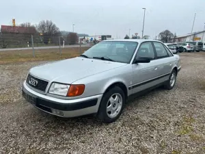 Audi 100
