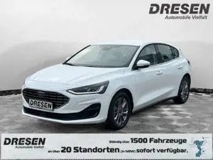 Ford Focus Mild-Hybrid Titanium Navi LED Kurvenlicht Scheinwe