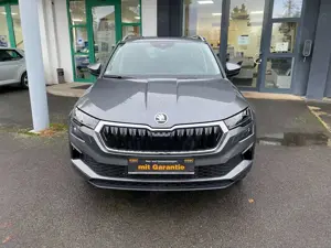 Skoda Karoq Karoq 1.5 TSI DSG Design PANO/AHK/NAV/ACC/BSA/18 Bild 5