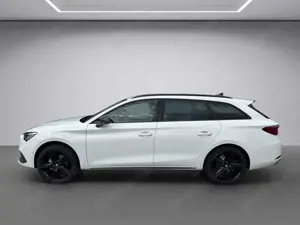 SEAT Leon ST FR Black Edition ACC FACEL. MATRIX-LED Bild 2