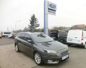 Ford Focus 1,0EB Titanium Turnier/2Hd/Navi/AHK/PDC