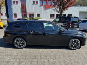 Peugeot 308 SW Allure Hybrid 136 KAMERA SITZHZG KEYLESS Bild 5