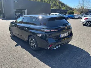 Peugeot 308 SW Allure Hybrid 136 KAMERA SITZHZG KEYLESS Bild 3