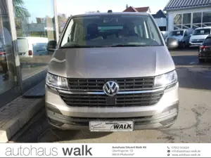 Volkswagen T6.1 Multivan 2.0 TDI DSG Family NAVI via App/AHK/APS/SH