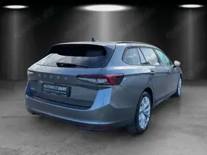 Skoda Superb Combi Selection 2,0 TDI 110 kW DSG Bild 5