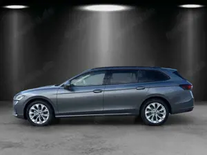 Skoda Superb Combi Selection 2,0 TDI 110 kW DSG Bild 2