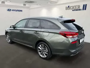 Hyundai i30 Kombi 1.0 T-GDi Connect and Go Bluetooth Navi Bild 4