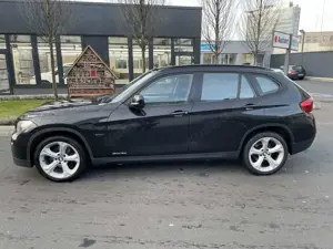 BMW X1 sDrive18d Aut. Standheizung, Xenon, Pdc Vorn Hinte