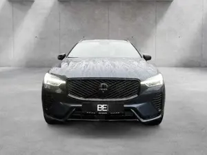 Volvo XC60 T8 Ultra Black Edition Recharge AWD HUD Bild 2