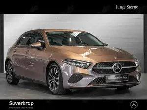 Mercedes-Benz A 180 DISTR KAMERA SPUR PDC SHZ