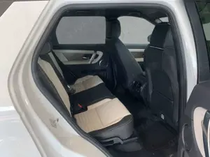 Land Rover Discovery Sport D200 Dynamic SE AHK Winter Meridian Komfort 7-Sitz Bild 5