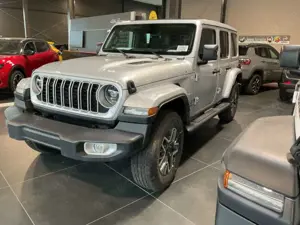 Jeep Wrangler Unlimited Sahara 2.0 T-GDI elektr. Softtop Bild 3