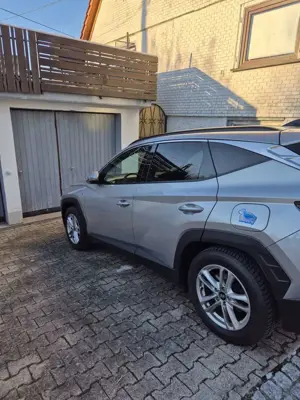 Hyundai TUCSON 1.6 T-GDi 48V-Hybrid 4WD DCT Trend Bild 2