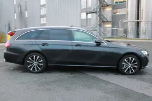 Mercedes-Benz E 300 E300 de Kamera ACC Sitzhzg. Standhzg. WideScreen Bild 5