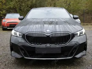 BMW 540 d Touring xDrive M-Sport Pro 360° PANO LED Bild 3