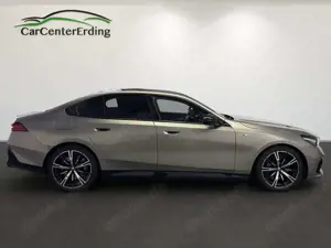 BMW i5 Lim.M60xDrive*a.LED*Navi*ACC*360*Pano*AHK*HK* Bild 3