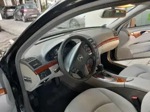 Mercedes-Benz E 220 E 220 T CDI Automatik Classic