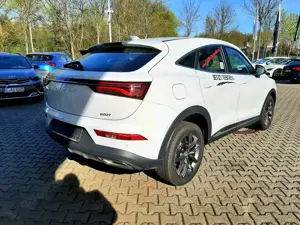 DFSK Fengon 5 1.5T CVT Automatik LED NAVI PANO Bild 4