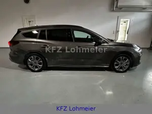 Ford Focus Turnier ST-Line X *iACC*LED*Winterpaket* Bild 4