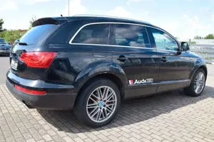 Audi Q7 3.0 TDI quattro tiptronic*LEDER*XENON*KAM*AHK Bild 4