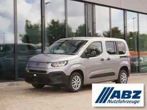 Fiat Doblo Kombi 1.5 130 AT / 10-Zoll Navi