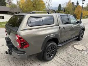 Toyota Hilux 4x4 Double Cab MHEV Autm. Invincible Bild 3