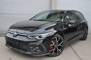 Volkswagen Golf VIII GTD  *Matrix*HUD*LEDER*PANO*19Zoll*KAM*NEU