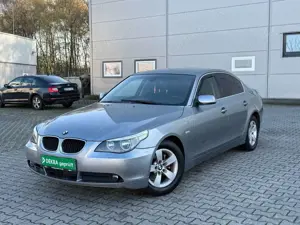 BMW 520 i Limousine/AUTOMATIK/PDC-VH/TEILLEDER/NAVI//