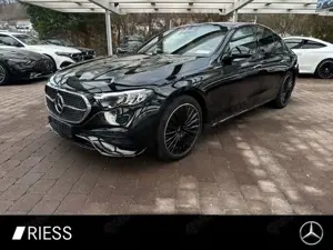 Mercedes-Benz E 300 de AMG Sport Night Distr AHK Pano 360 20"