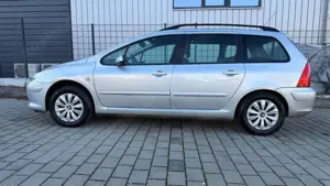 Peugeot 307 1.6 BENZINER AUTOMATIK TÜV,99.000KM,KLIMA Bild 5