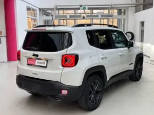 Jeep Renegade Limited Automatik Navi DAB Sitzhzg ACC Bild 5