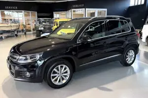 Volkswagen Tiguan 2.0TDI Sport  Style AHK+Rfkam+Pano+Tempo