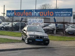 BMW 318 i *1-HAND*KLIMA*LEDER*SHZ*ZV-FUNK*AHK !!