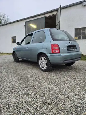 Nissan Micra 1.0 Comfort Bild 4