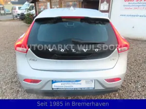 Volvo V40 You!,1,6D,Erst:69000 ,Scheckheft,1 Hand,Navi Bild 5