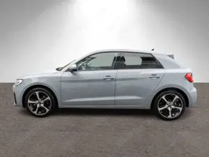 Audi A1 advanced 30 TFSI 85(116) kW(PS) S t Bild 3