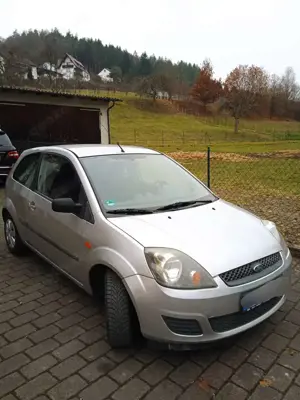Ford Fiesta Fiesta 1.3 Trend Bild 2