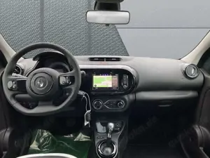 Renault Twingo Urban Night E-Tech   Navi Kamera Faltdach Bild 5