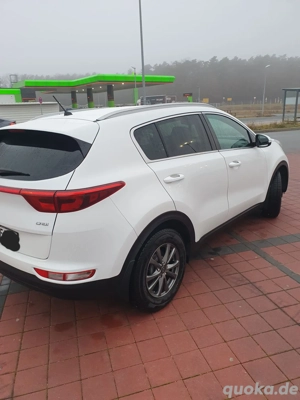 Kia Sportage 1.7 CRDi Euro 6 | Scheckheft | Unfallfrei Bild 7