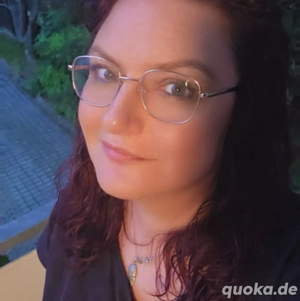 Sie sucht sie lecken